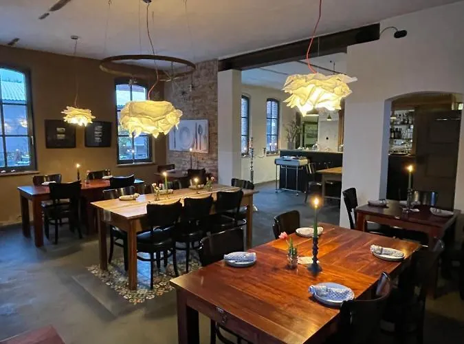 Zum Gruenen Baum Hotell